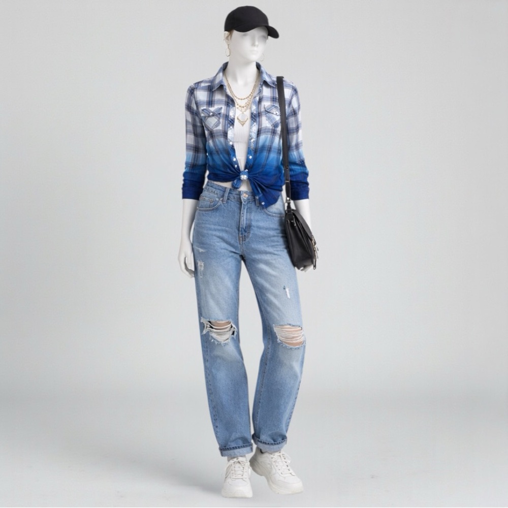 Cato V-Neck Dip-Dyed Plaid Double Pocket Flannel - Picture 2 of 11